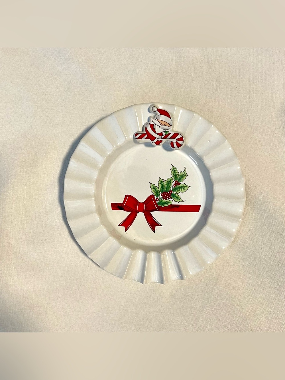 Vintage MCM Santa Claus Ashtray - Made In Japan - Christmas Holiday Holly Ribbon